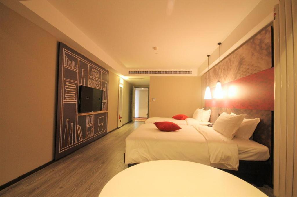 Hotel Ibis Shenyang North Station Exterior foto