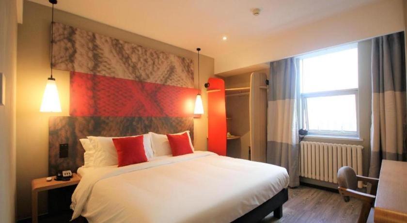 Hotel Ibis Shenyang North Station Exterior foto